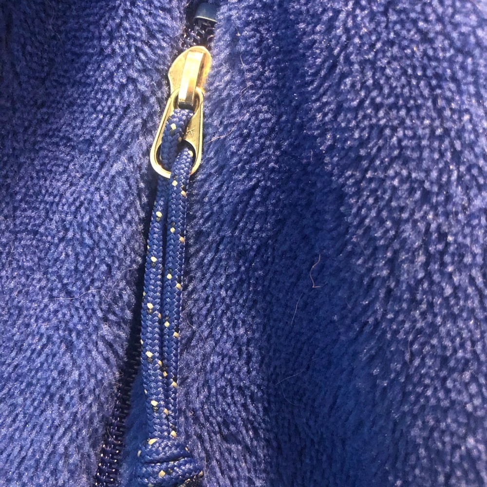 Men’s Patagonia R2 Fleece - Picture 4 of 6